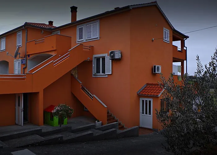 Mihaela 52 Apartament